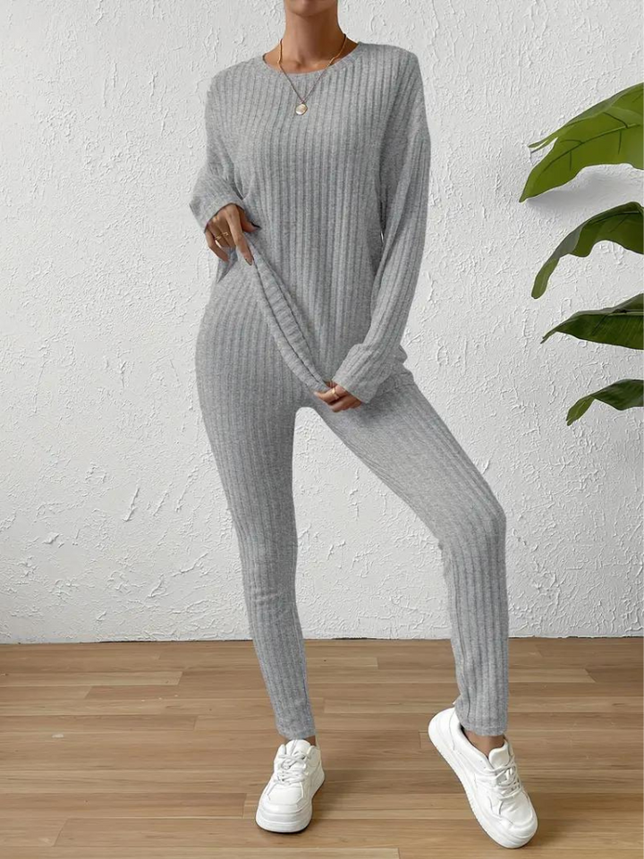 Selena matchande set | Tvådelat, stickat loungewear-set för kvinnor