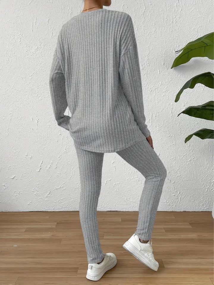 Selena matchande set | Tvådelat, stickat loungewear-set för kvinnor