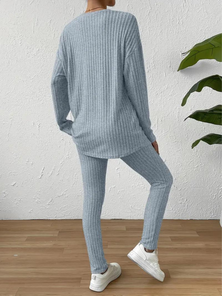 Selena matchande set | Tvådelat, stickat loungewear-set för kvinnor