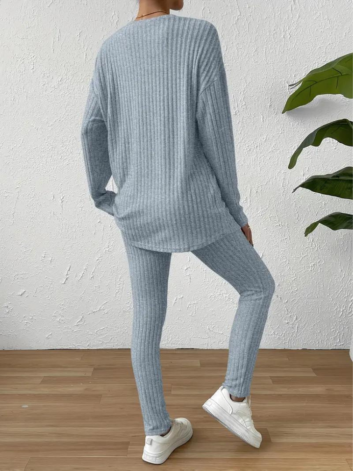 Selena matchande set | Tvådelat, stickat loungewear-set för kvinnor