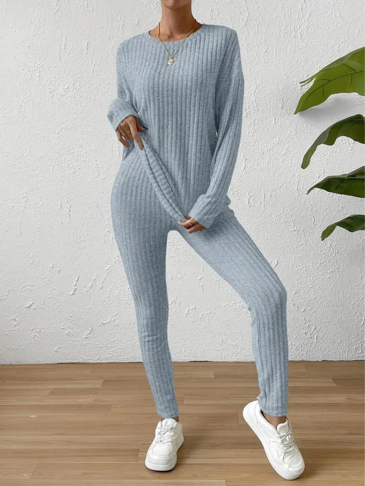 Selena matchande set | Tvådelat, stickat loungewear-set för kvinnor