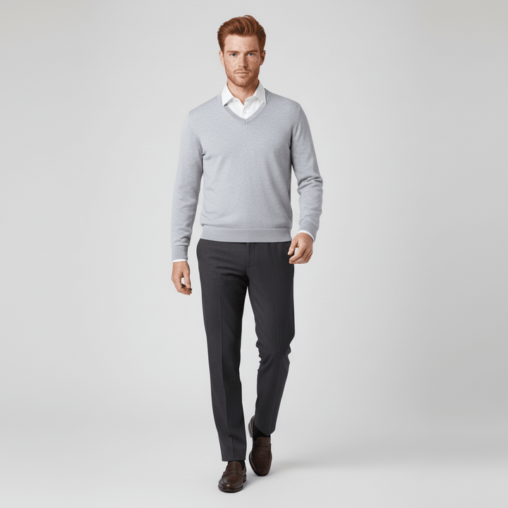 Slim-fit V-ringad tröja - Keanu