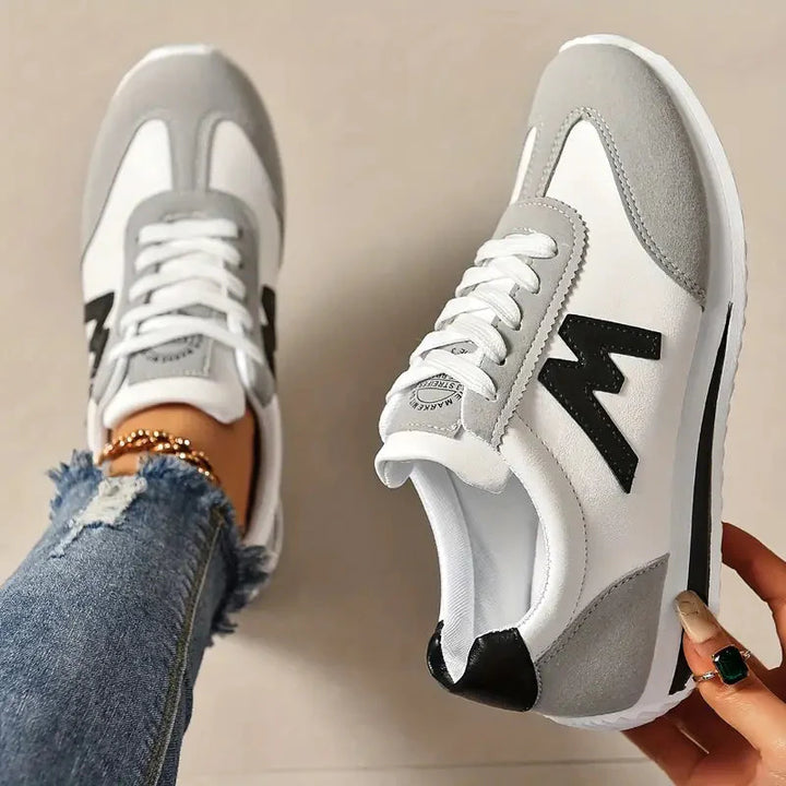 Sneakers - Snörning - Låg topp - Damskor - Vandringsskor