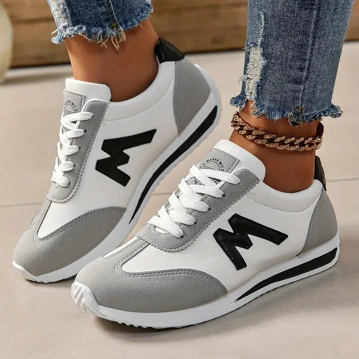 Sneakers - Snörning - Låg topp - Damskor - Vandringsskor