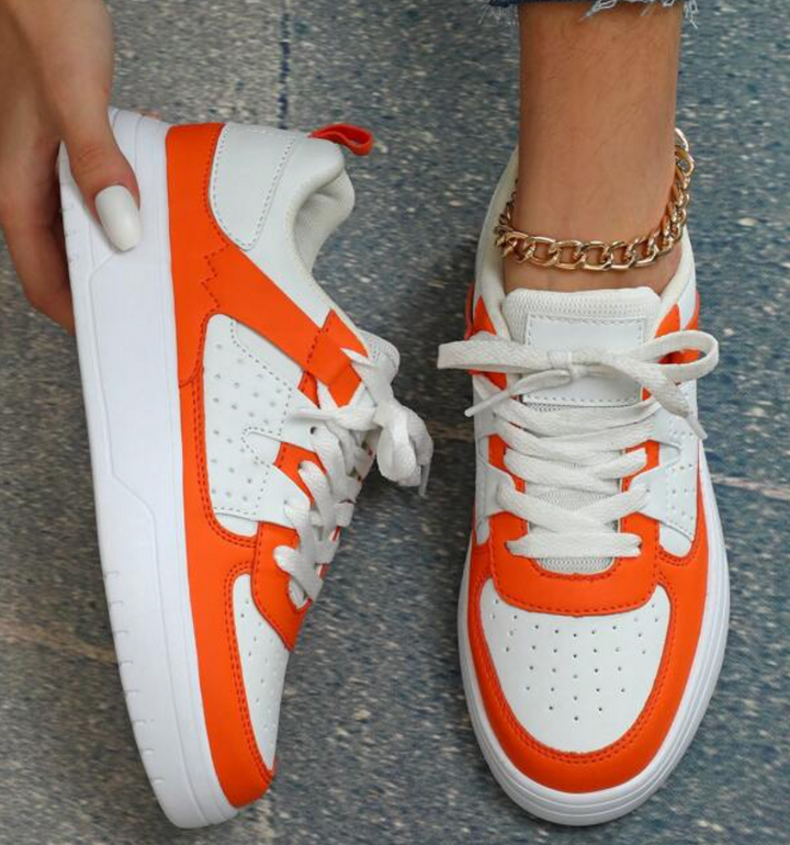 Sneakers för kvinnor - Bekväma - Snörning - Skate skor - Casual Sneakers