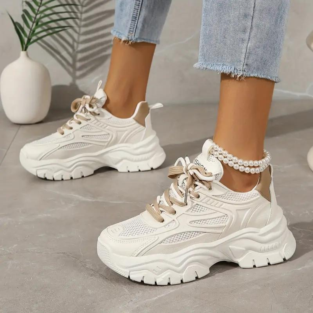 Sneakers med plattform - Snörning - Ortopediska - Vita Sneakers - Sneakers för Kvinnor