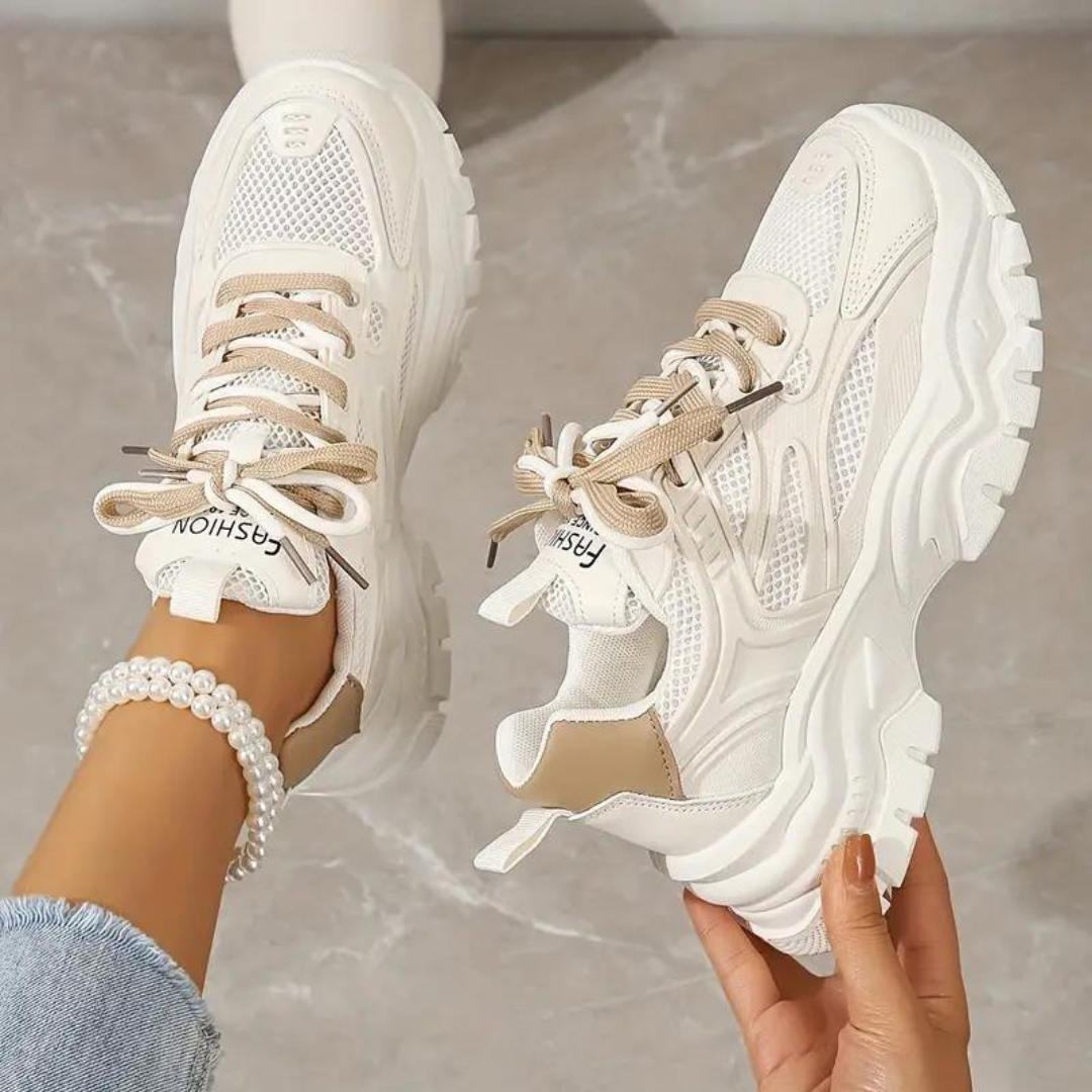 Sneakers med plattform - Snörning - Ortopediska - Vita Sneakers - Sneakers för Kvinnor