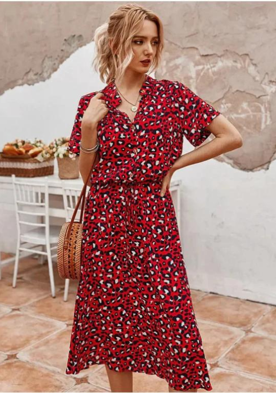 Sommarklänning | Kortärmad | Dragsko | Midiklänning | Klänning i vintagestil