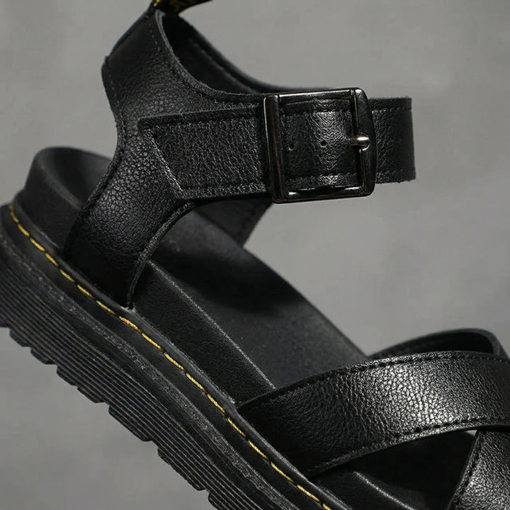 Sportiga sandaler med platåsula - Velma