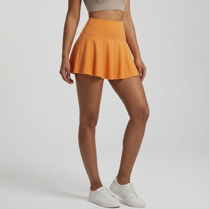 Sportkjol med inbyggda shorts - Genevieve