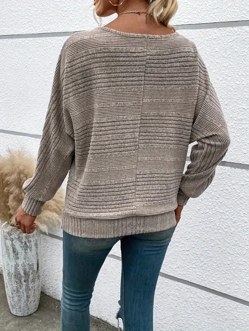 Stickad tröja | Fladdermusärm | Lös passform | Långärmad tröja | Damkläder