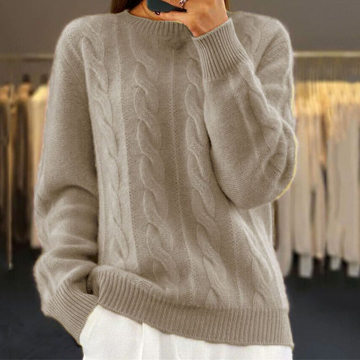 Stickad tröja - Varm kabelstickad pullover med rund hals för kvinnor