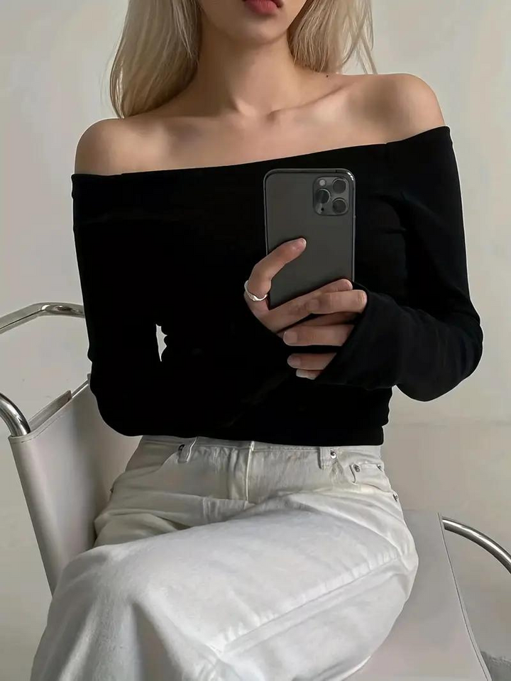 Dam Off-shoulder Topp i Svart med Långa Ärmar