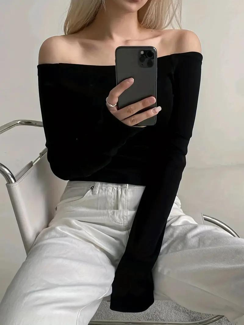 Dam Off-shoulder Topp i Svart med Långa Ärmar