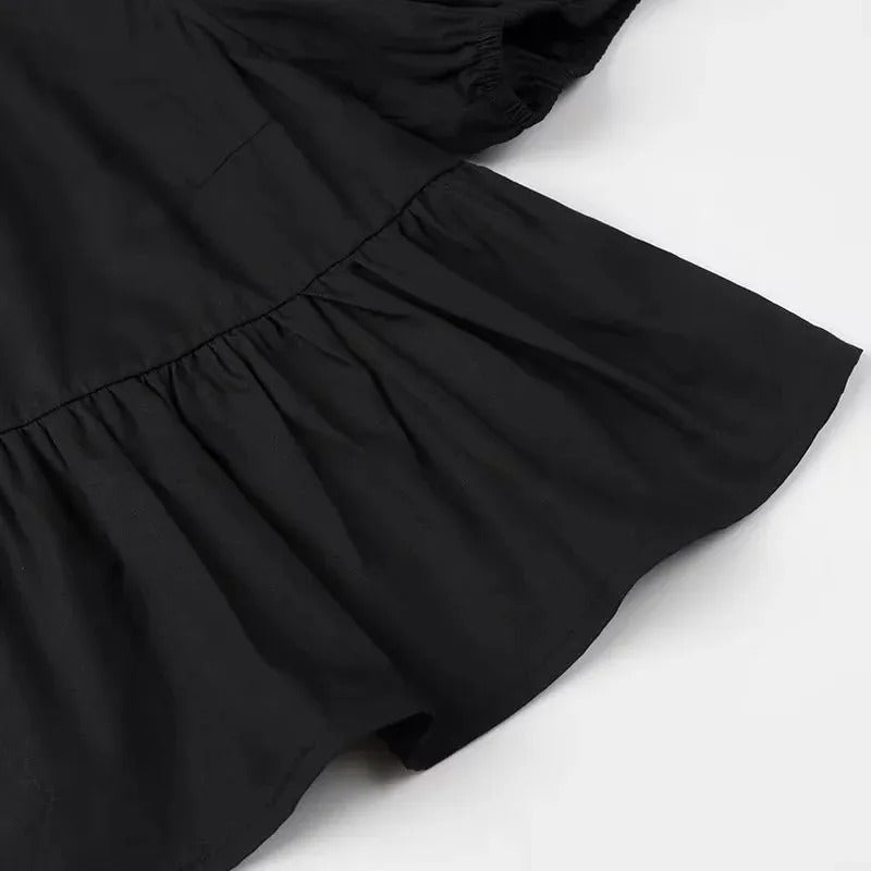 Kvinnors Ruffle Crop Top med Framtid Rosett i Svart/Vit