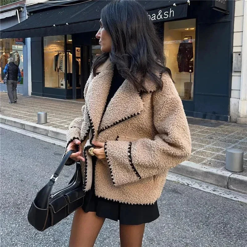 Teddyjas - Beige - Kort - Jas van imitatiebont - Damesjas
