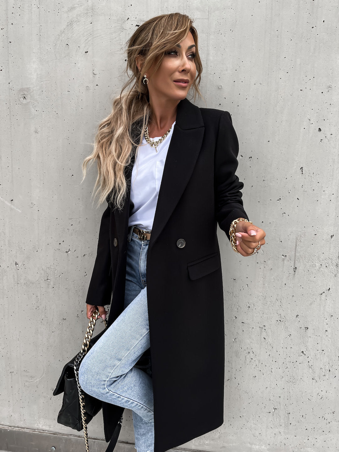 Trenchcoat i ull - Lång dubbelknäppt ullblandad kappa för kvinnor