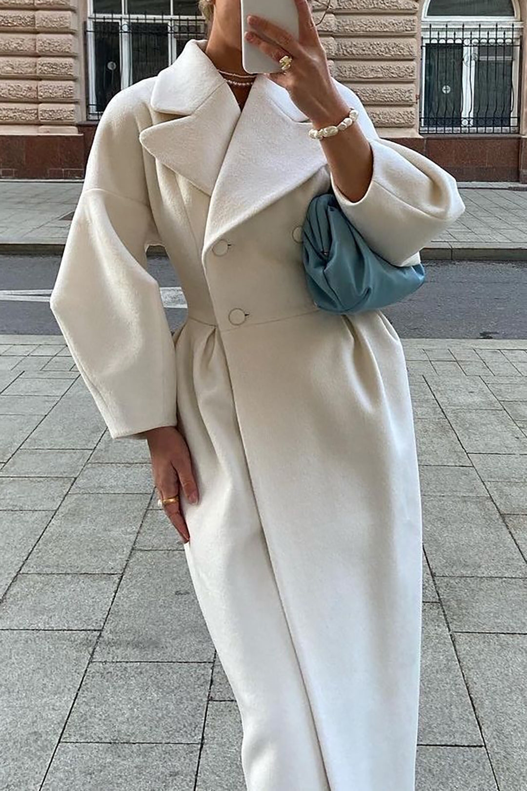 Trenchcoat i ull - Vit - Dubbelknäppt - Vintertrenchcoat - Lång kappa Dam