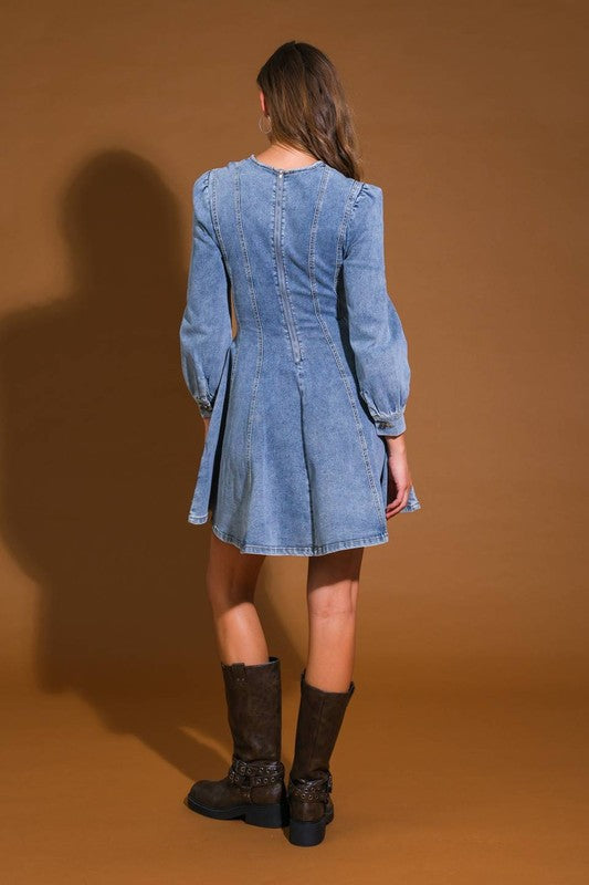 Kvinnors Denim Skater Mini Klänning – Trendig Sommarstil
