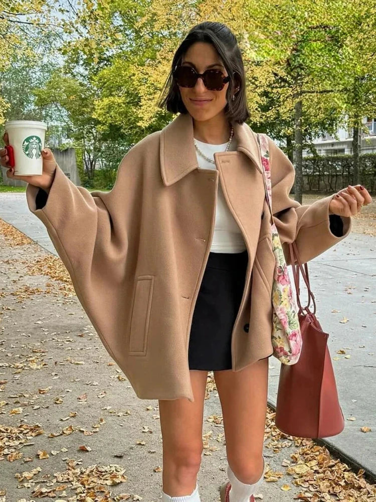 Ulljacka | Oversized | Enkelknäppt | Kort ulljacka | Damjacka