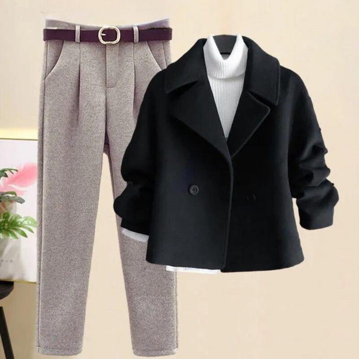 Vinteroutfit - 3-delad - Turtleneck - Ulljacka - Damkläder