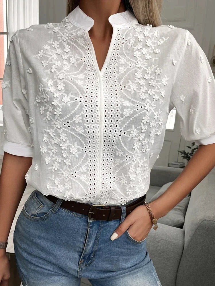 Vit Blus - Elegant kortärmad broderad blus för kvinnor