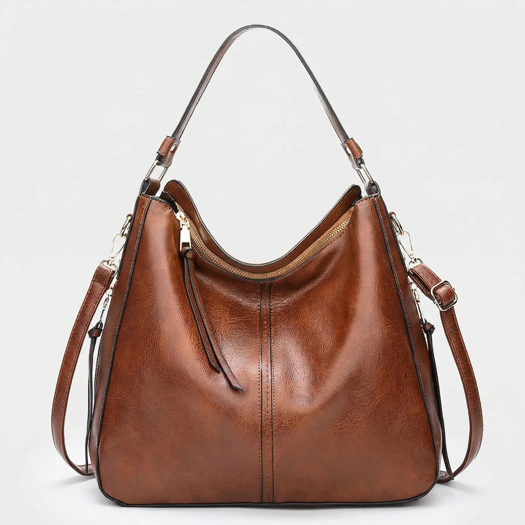 Mjuk crossbodyväska med tidlös design - Vicki