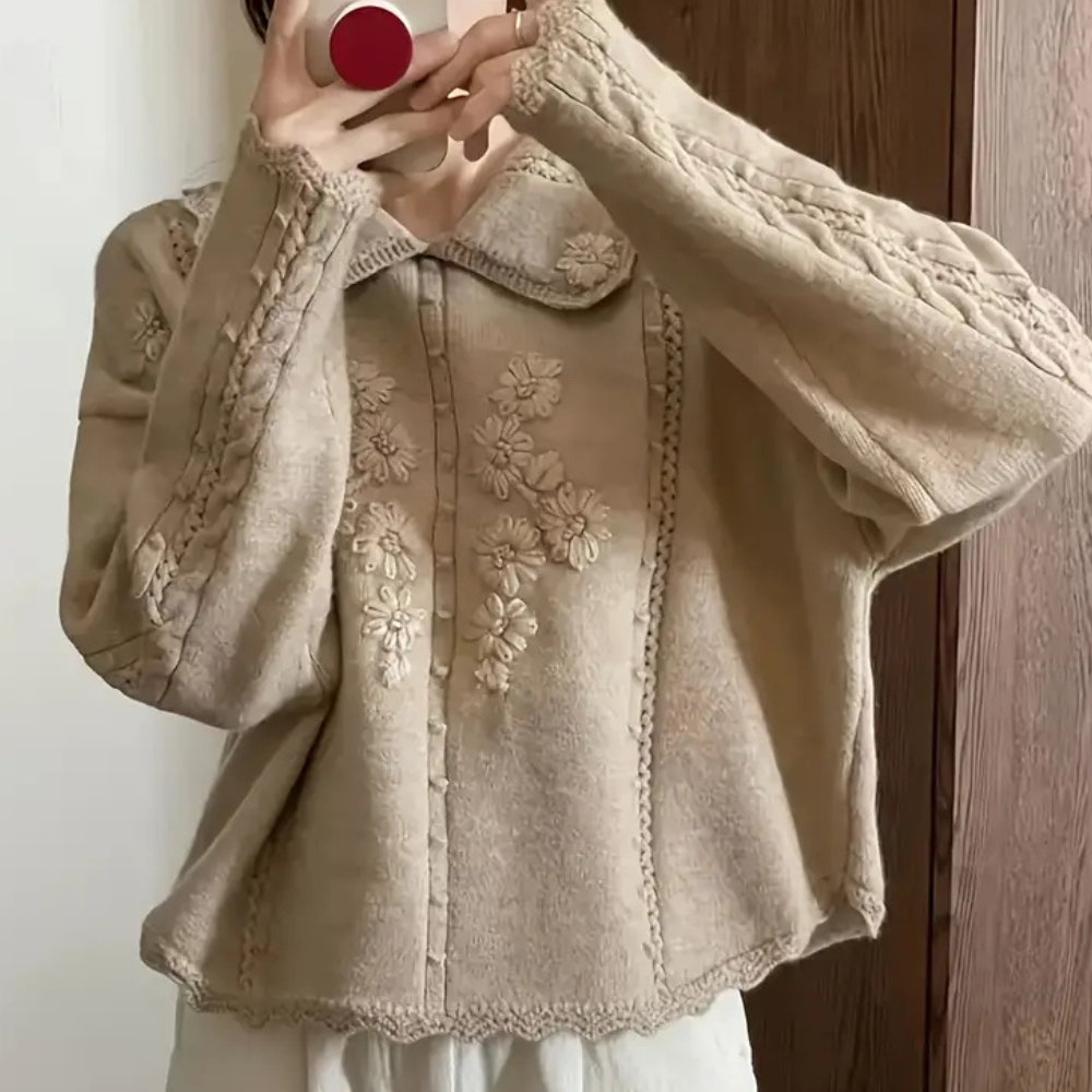 Höstig stickad blommig pullover för damer - Emma