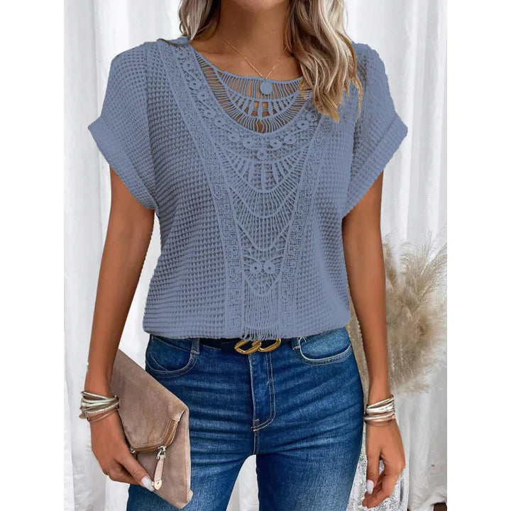Sara | Dames Top met Halsdetail en Kapmouwen