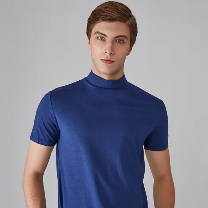 Mäns T-shirt med halv polokrage och passform